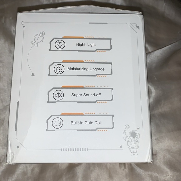 NEW Humidifier - spaceship and spaceman design - Picture 13 of 15